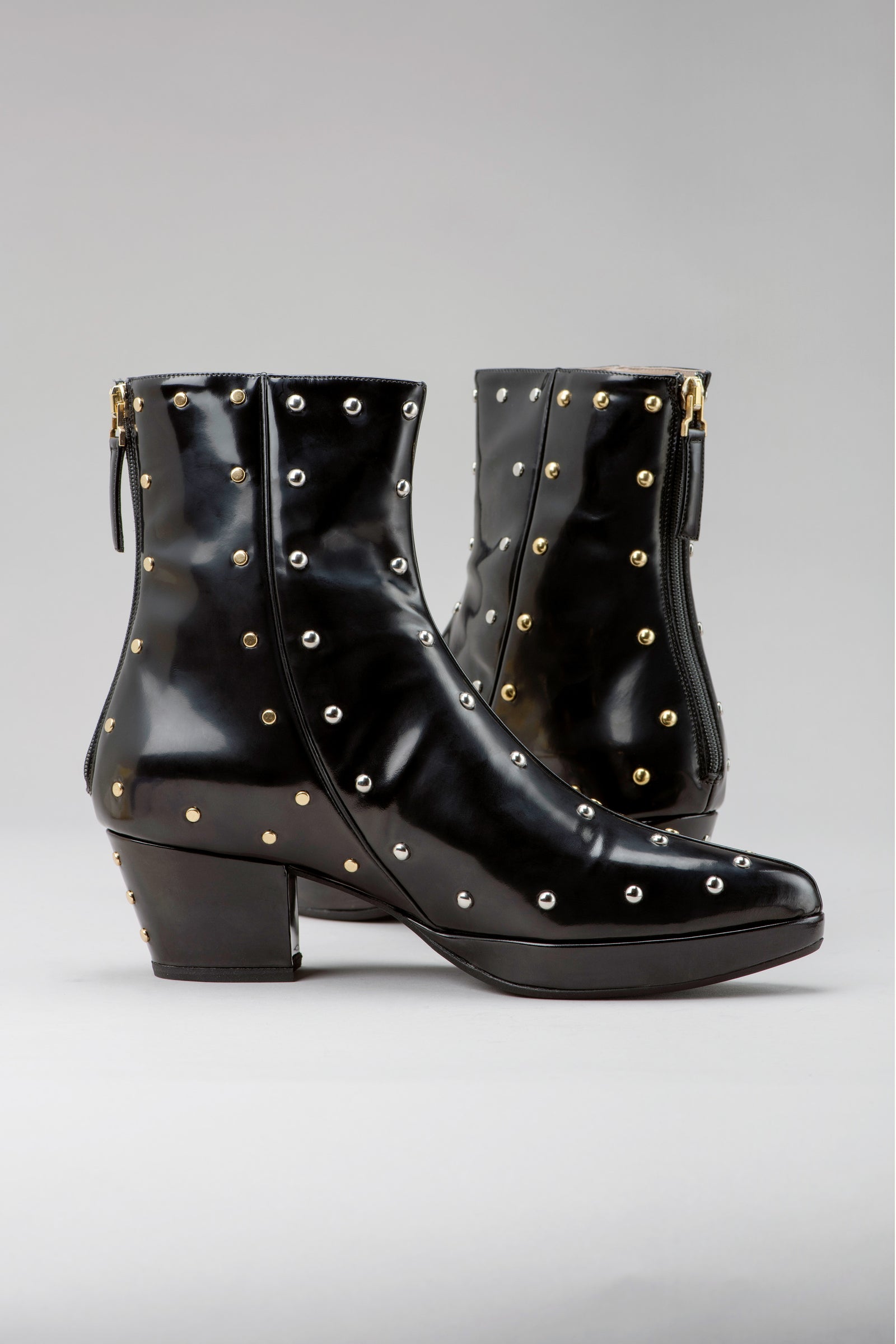 Bastet Made To Order - Black