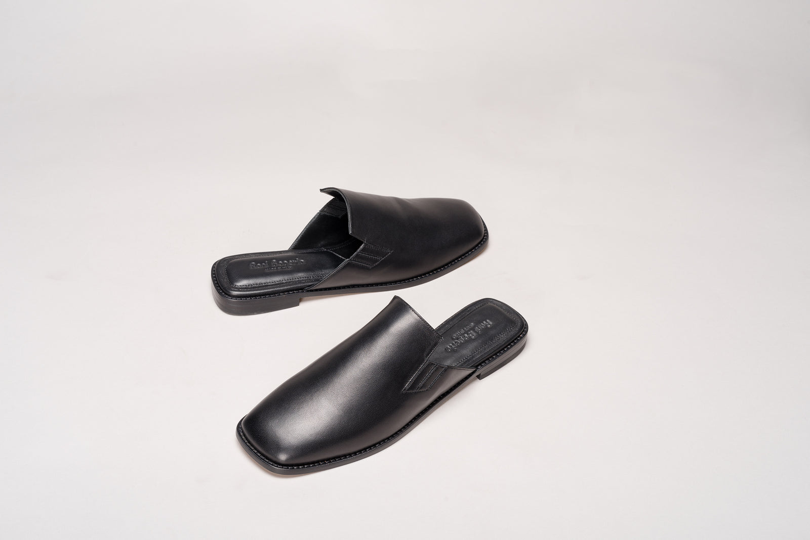 Slippers - Black
