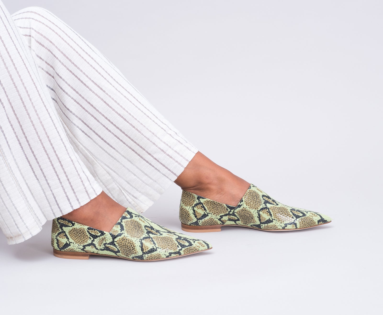 Witch - Green Python